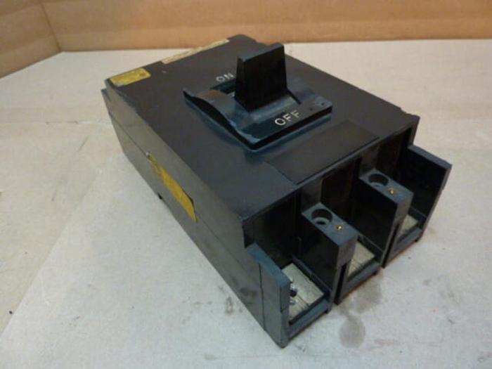 Used SQUARE D 400 Amp Circuit Breaker LAL36000 #29479