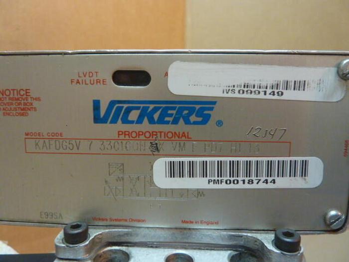 Used VICKERS Valve KAFDG5V 7 33C160N X VM F PD7 H13 Used