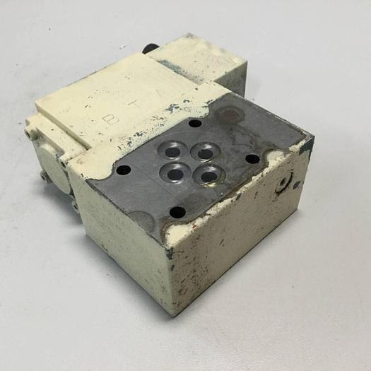 Used REXROTH Valve 4WH6D52V5 #93370