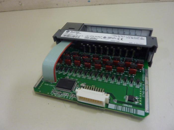 Used ALLEN BRADLEY Output Module 1746-OV16 SER C #47851