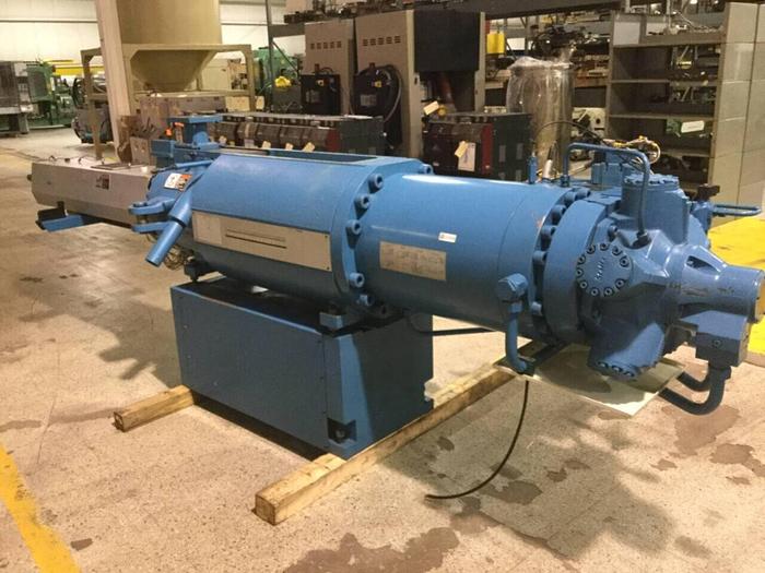 Used ENGEL 63 Oz Injection Unit ES 4400/750/68 / IU USED