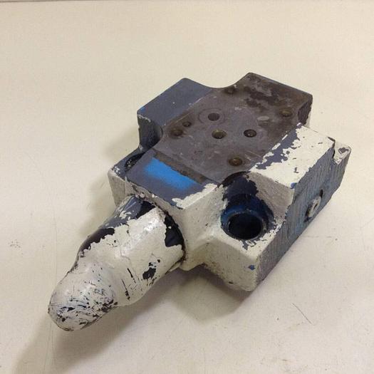 Used VICKERS Hydraulic Valve CVCS25C1S2W24510AP10 #72633