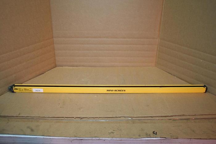 Used BANNER ENGINEERING Light Curtain Receiver MSR4824Y Used