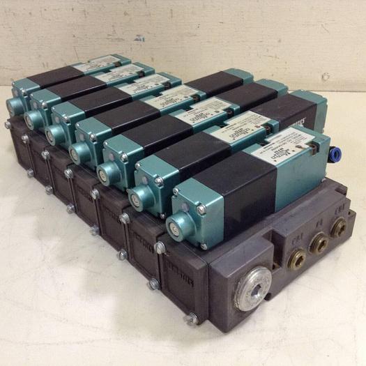 Used NUMATICS Control Block w/ Valves 081SS400M #80029