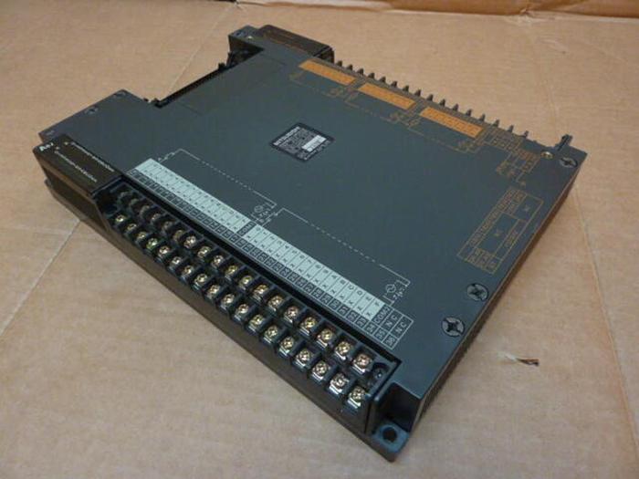 Used MITSUBISHI Programmable Controller AOJ2-E56DR #25931