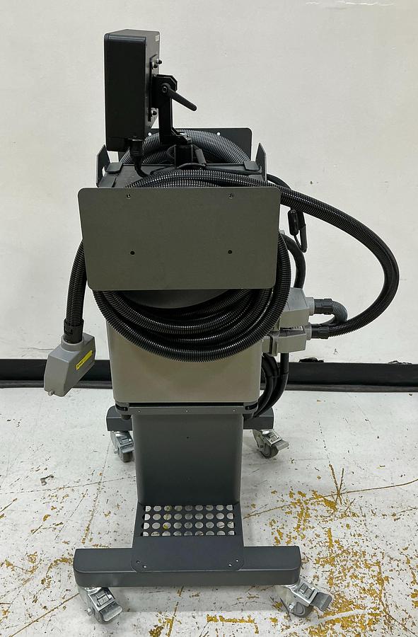 Used GAMMAFLUX Hot Runner LP G24 GM1G050D012S4AJ USED