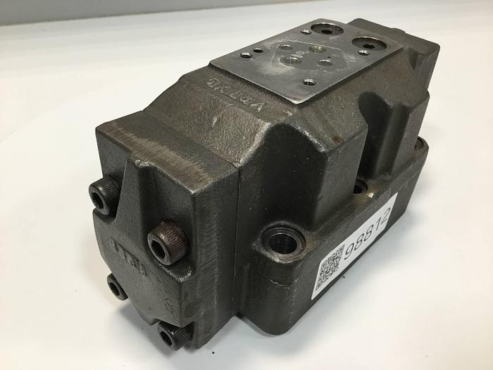 Used TOKIMEC Vickers Pilot Valve DG3V-7-33C-E-10-JA8-Z USED