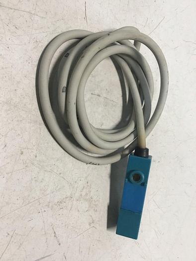 Used YAMATAKE Proximity Switch FL2-4A6H #128266