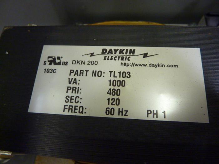 Used DAYKIN 1 kVA Transformer Disconnect STDAB1-05 #57892