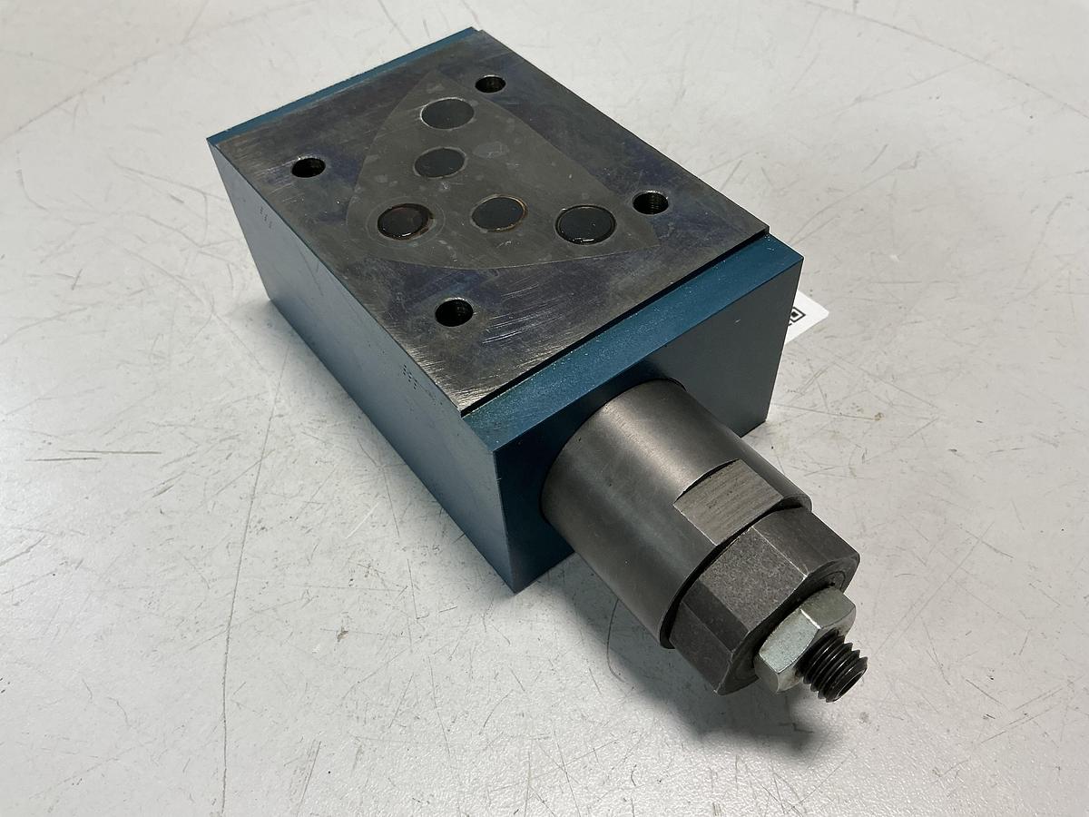 Used BOSCH 0 811 145 117