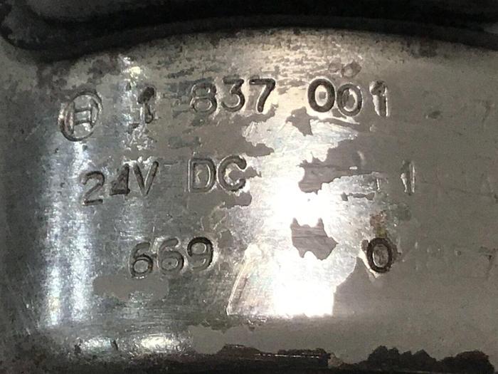 Used BOSCH Valve 9810231438 081WV06P1V1012WS024/00D51 Used