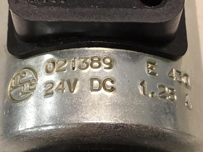 Used MANNESMANN REXROTH Hydraulic Valve 4WE6G2-60/EG24N9K4 Used