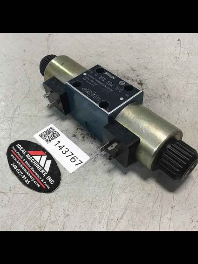 Used BOSCH Directional Valve 0 810 092 105 Used #143767