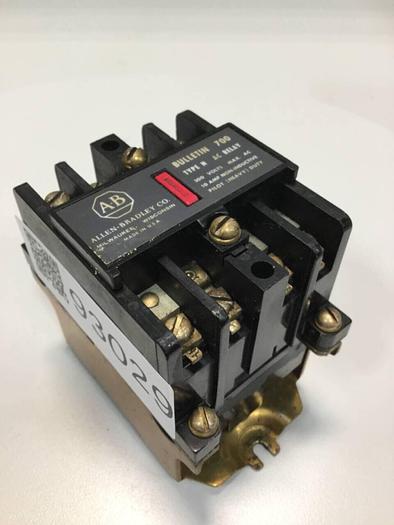 Used ALLEN BRADLEY AC Relay 700-N400A1 SER B #93029