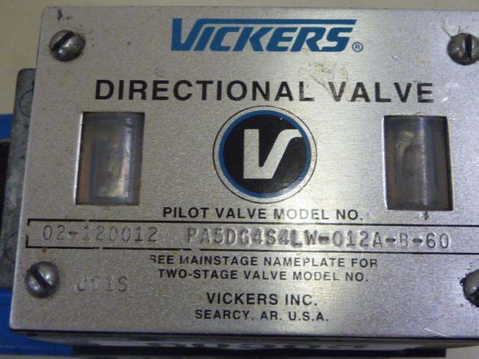 Used VICKERS Directional Valve PA5DG4S4LW012AB60 #60565