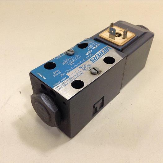 Used VICKERS Solenoid Valve DG4V32AMUHL760 Used