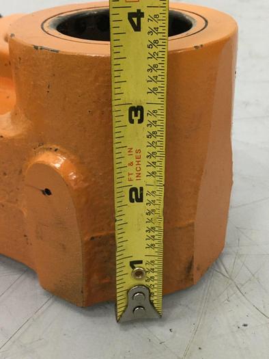 Used CINCINNATI MILACRON Crosshead 3980756 Used