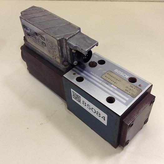Used BOSCH Servo Valve 0 811 404 750 Used #85084