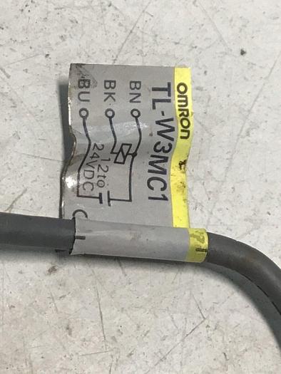 Used OMRON Proximity Switch TL-W3MC1 #128166