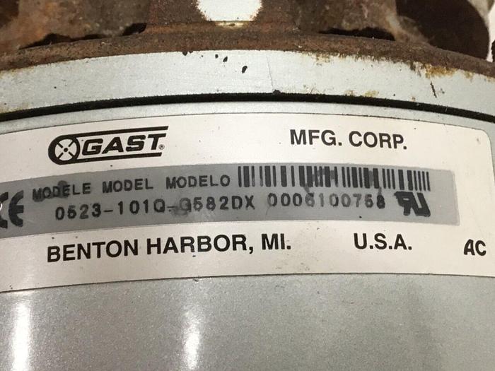 Used GAST MFG Vacuum Pump 0523-101Q-G582DX #122411