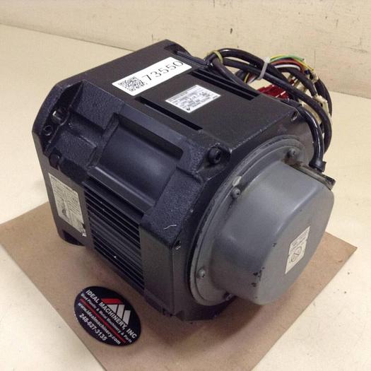 Used YASKAWA ELECTRIC AC Servo Motor USADED-13YRW11 Used