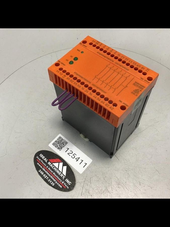 Used E DOLD & SOHNE KG Safety Relay BO5988 USED
