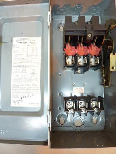 Used SQUARE D 30 Amp Safety Disconnect Switch H361 E1 Used