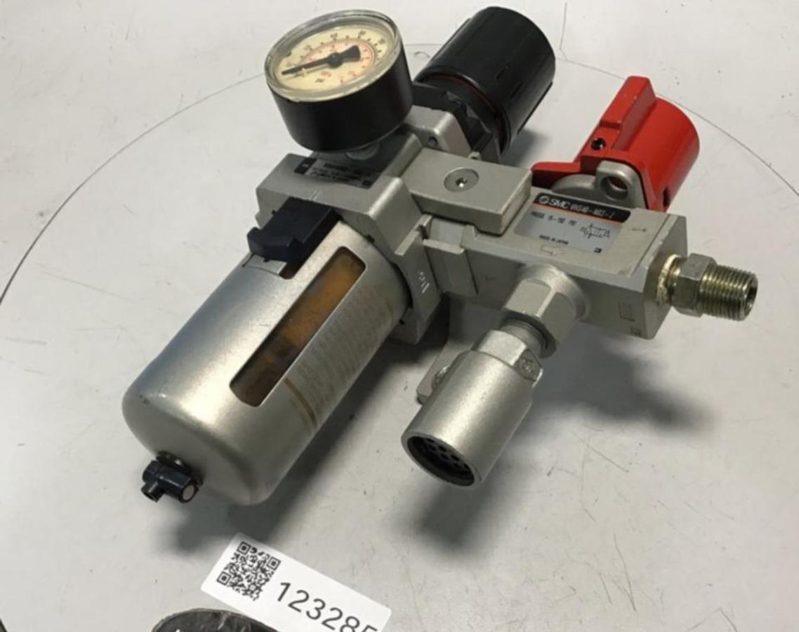 Used SMC Pneumatic Lockout Valve VHS40-N03-Z USED