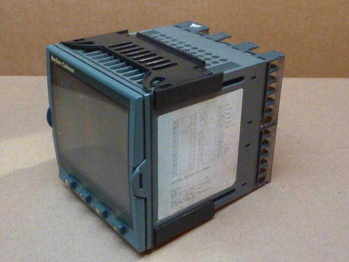 Used BARBER COLMAN Controller 2204E/CC/VH/H7/XX/XX/XX/XX/2XX/XXX/AX143/EU055S/ #33183
