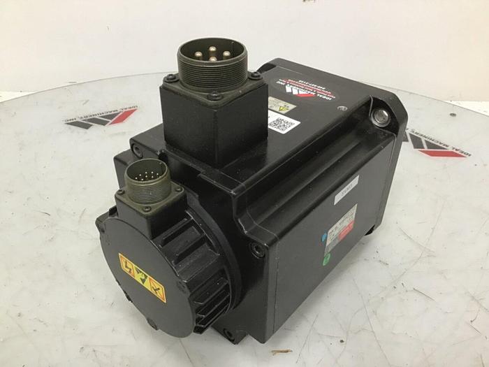Used SANYO DENKI AC Servomotor P60B18550RXV20 Used