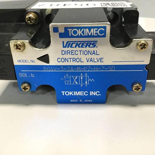 Used VICKERS Directional Control Valve DG4V32AMP7H750 #95487