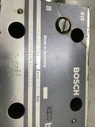 Used BOSCH Valve 0 810 001 754 #141452