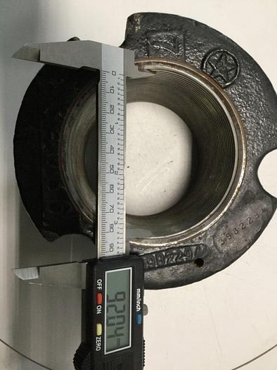 Used CINCINNATI MILACRON Tie Bar Nut 3982294 #111342