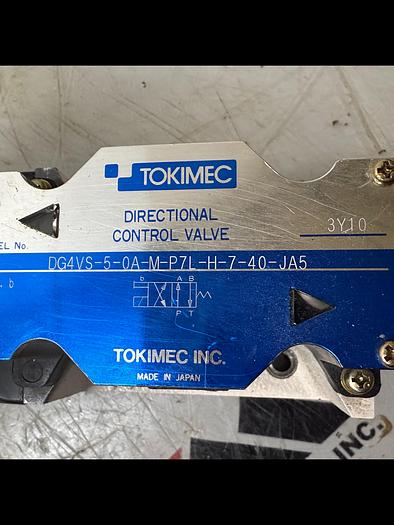 Used TOKIMEC DG4VS-5-0A-M-P7L-H-7-40-JA5