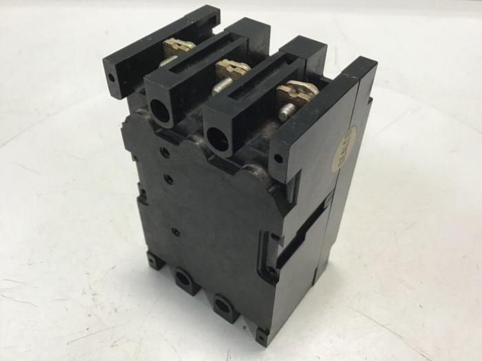 Used FUJI ELECTRIC 30 Amp Auto Circuit Breaker SA33-30 Used