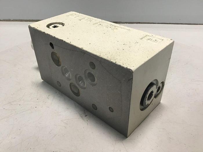 Used TOKIMEC Stack Valve TGMX2-5-PP-FH-G-50 #132100