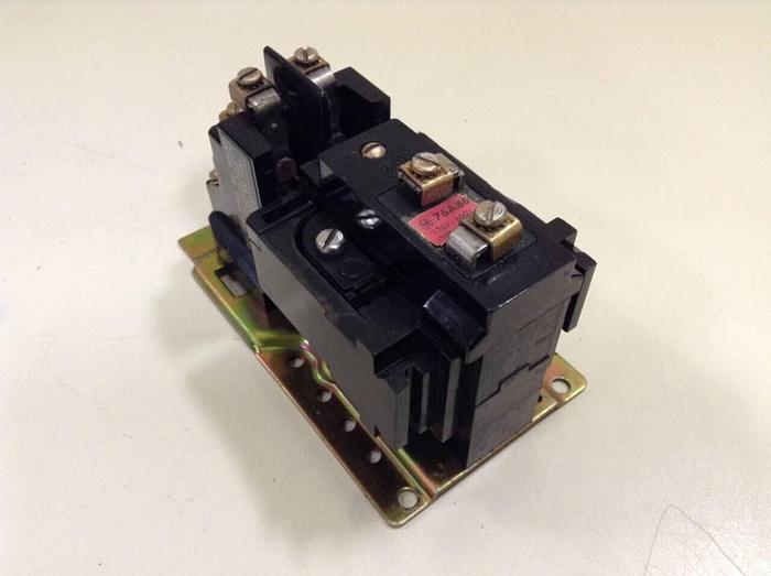 Used ALLEN BRADLEY Relay 700-BR200 #86446