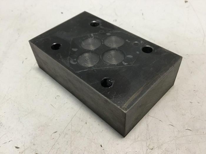 Used VICKERS Control Valve DGMA-3-B-11 #130776