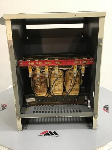 Used SQUARE D 15 kVA Transformer 15T6H Used