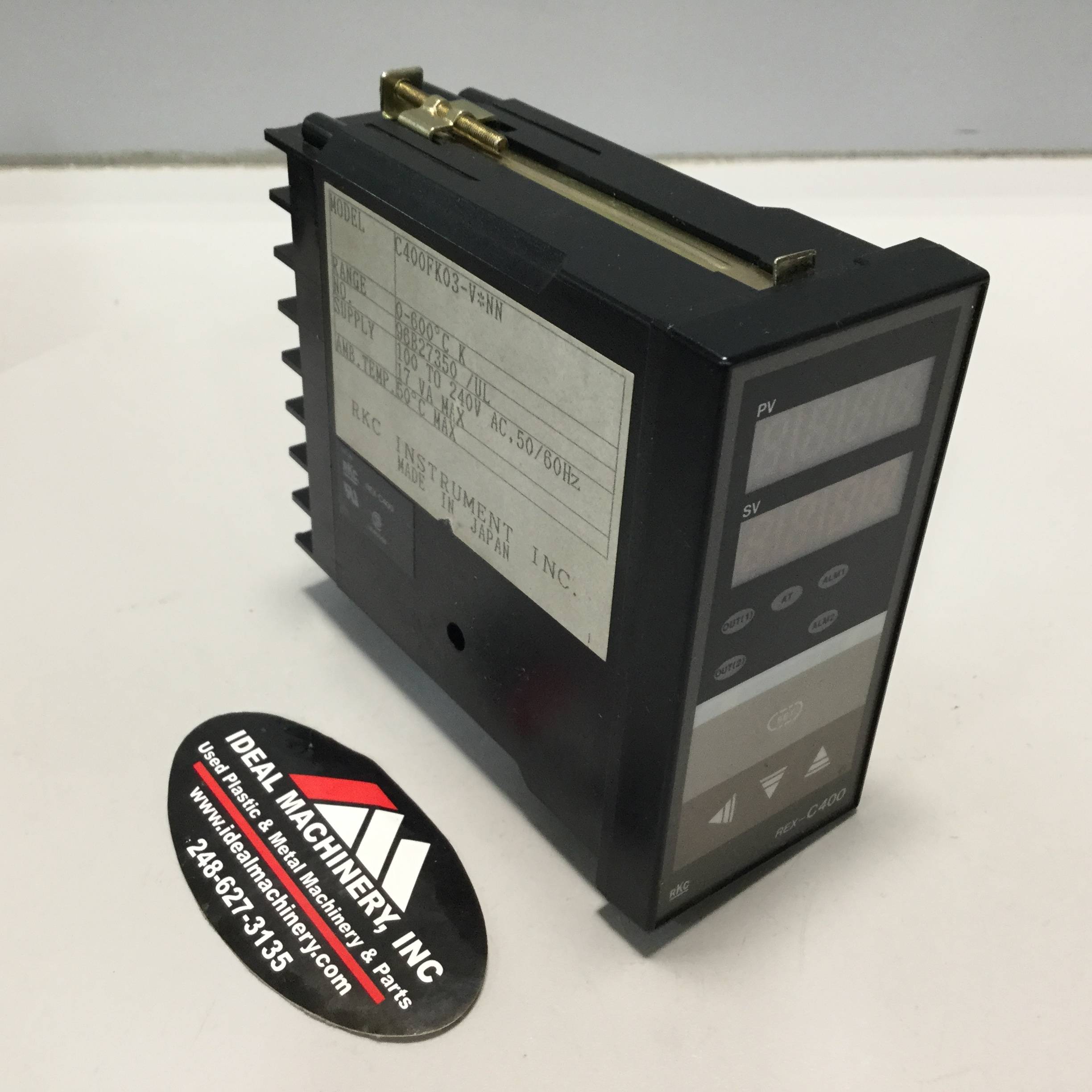 Used RKC Temperature Control REX-C400FK03VNN USED