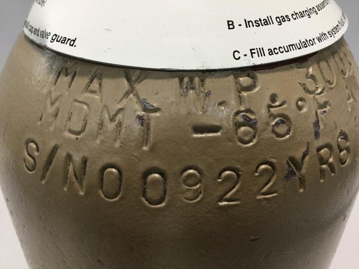 Used OILAIR Hydro-Pneumatic Accumulator SA372 #109274