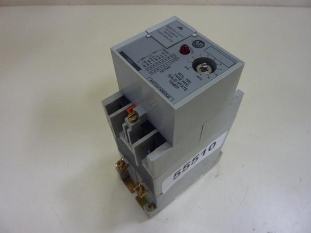 Used ALLEN BRADLEY Solid State Timer 700-RTC00010U1 SER A Used