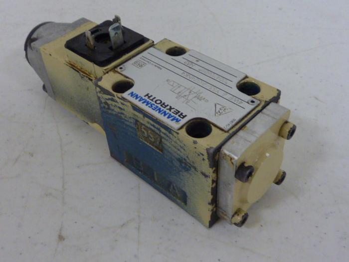 Used REXROTH Valve 4WE6Y53AG24NK4 #102439