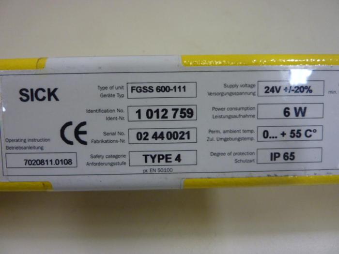 Used SICK OPTIC ELECTRONIC Light Curtain Sender FGSS 600-111 #49691