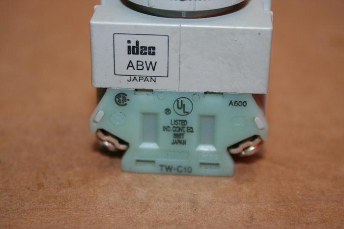 Used IDEC Push Button ABW RED Used