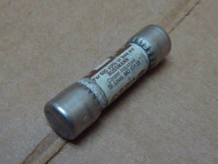 Used LIMITRON 30 Amp Fuse KTK-30 #26711
