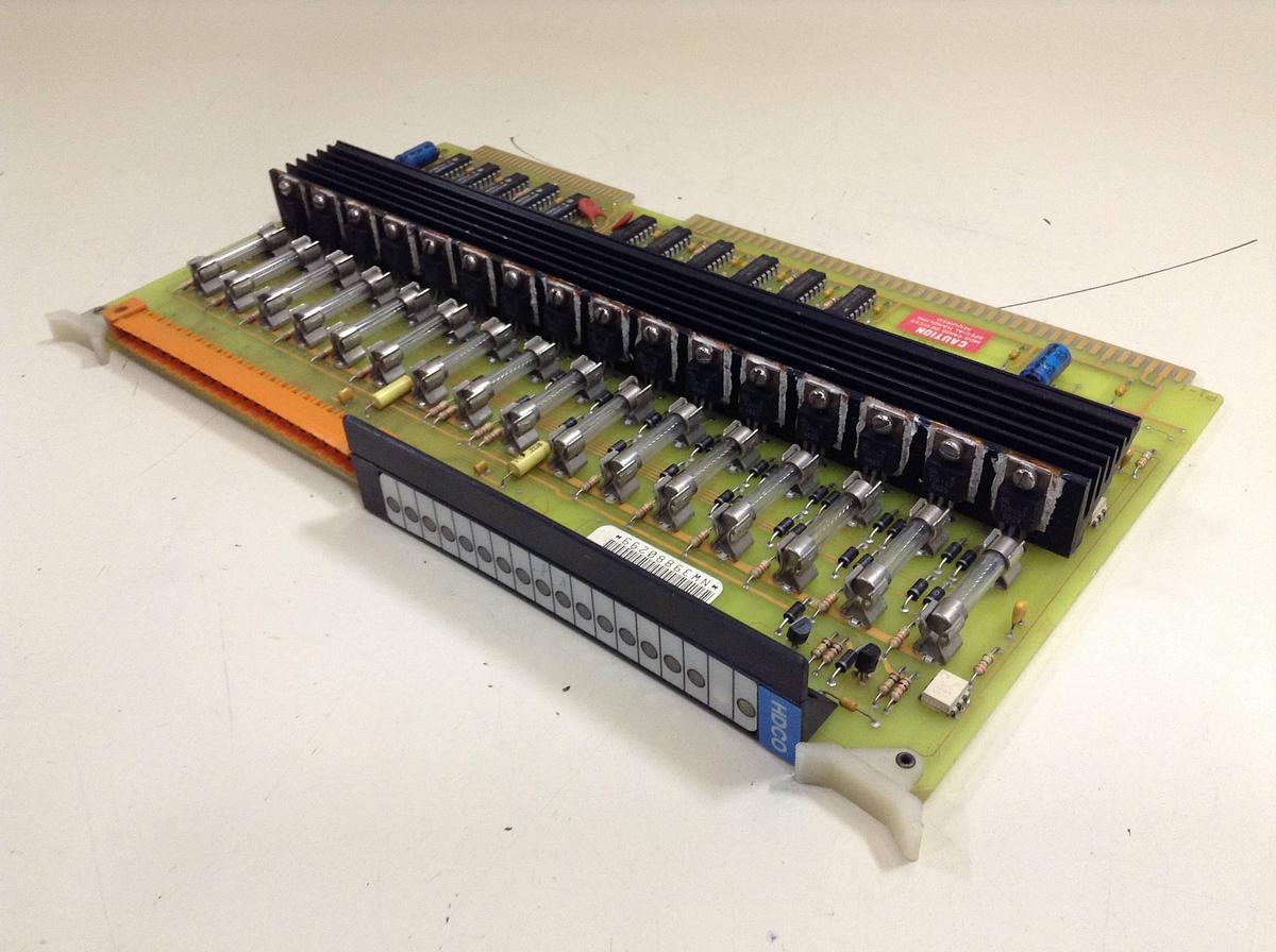 Used CINCINNATI MILACRON I/O Board 3-531-4479A Used