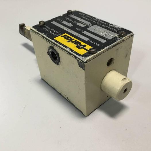 Used PARKER Directional Control Valve D3T1H21X4236 #92337