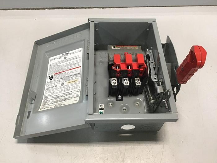 Used SIEMENS 30 Amp Safety Disconnect Switch HNF361 VBII #137853