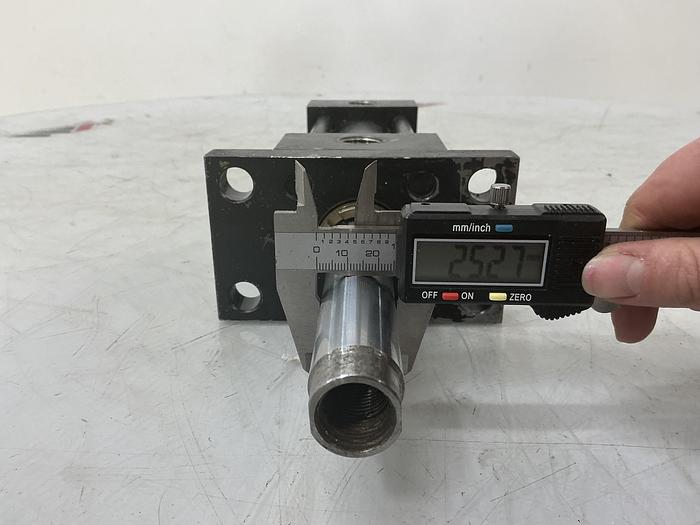 Used PARKER 02.00 J2HUS13A/3.000